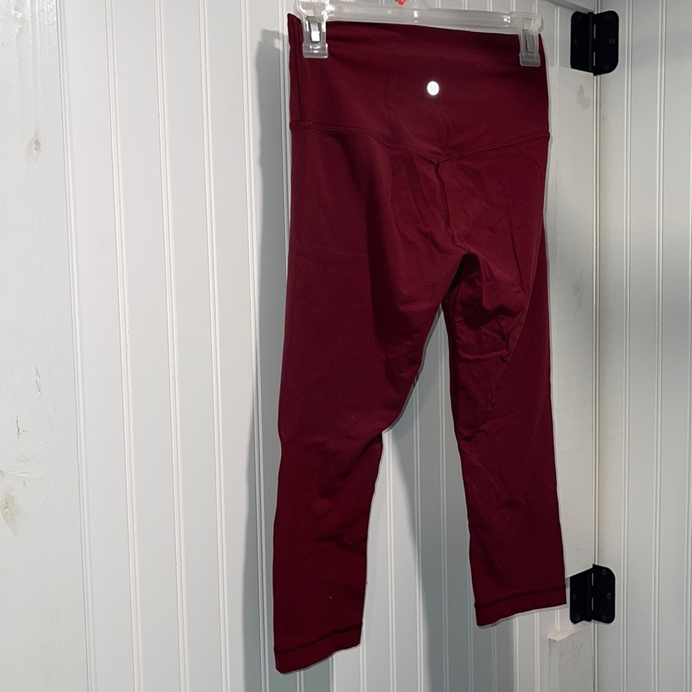Lululemon capri leggings